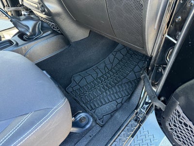 2013 Jeep Wrangler Unlimited SAHA