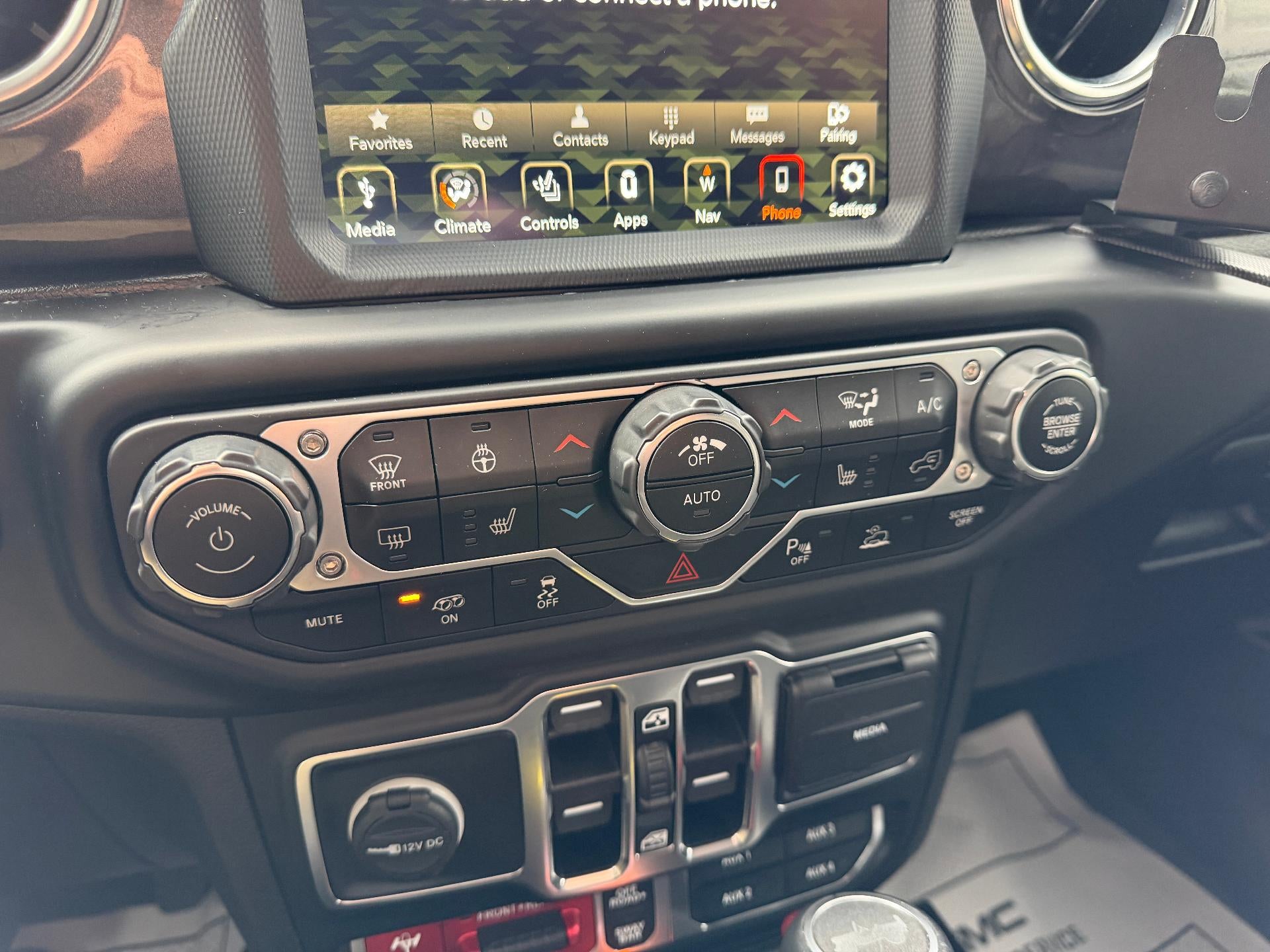 2021 Jeep Wrangler RUBI392