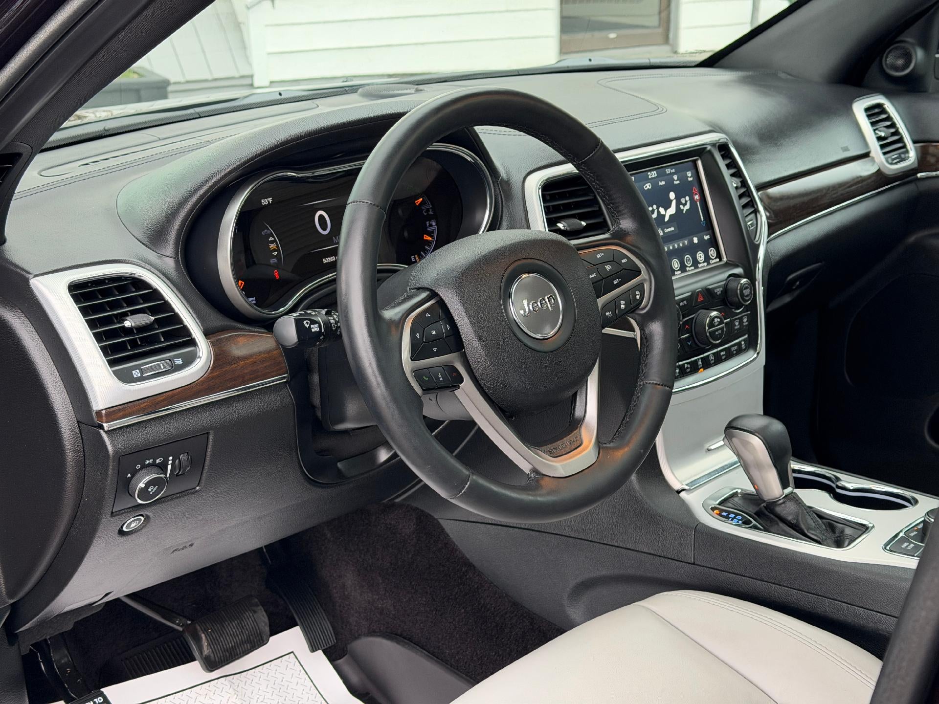 2018 Jeep Grand Cherokee Sterling Edition