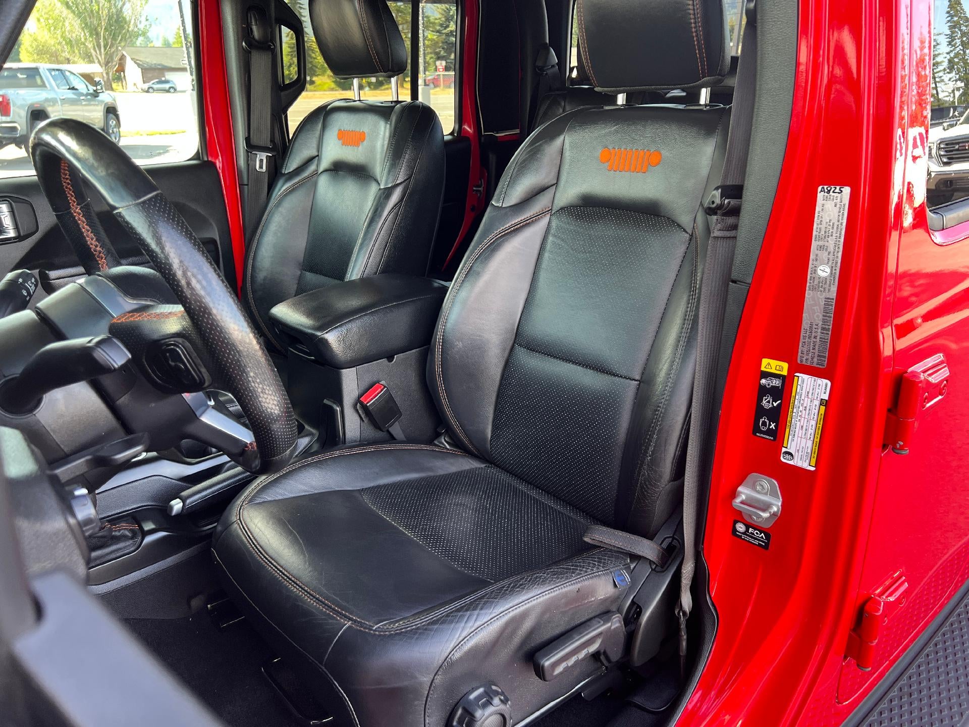 2021 Jeep Gladiator MOJAVE