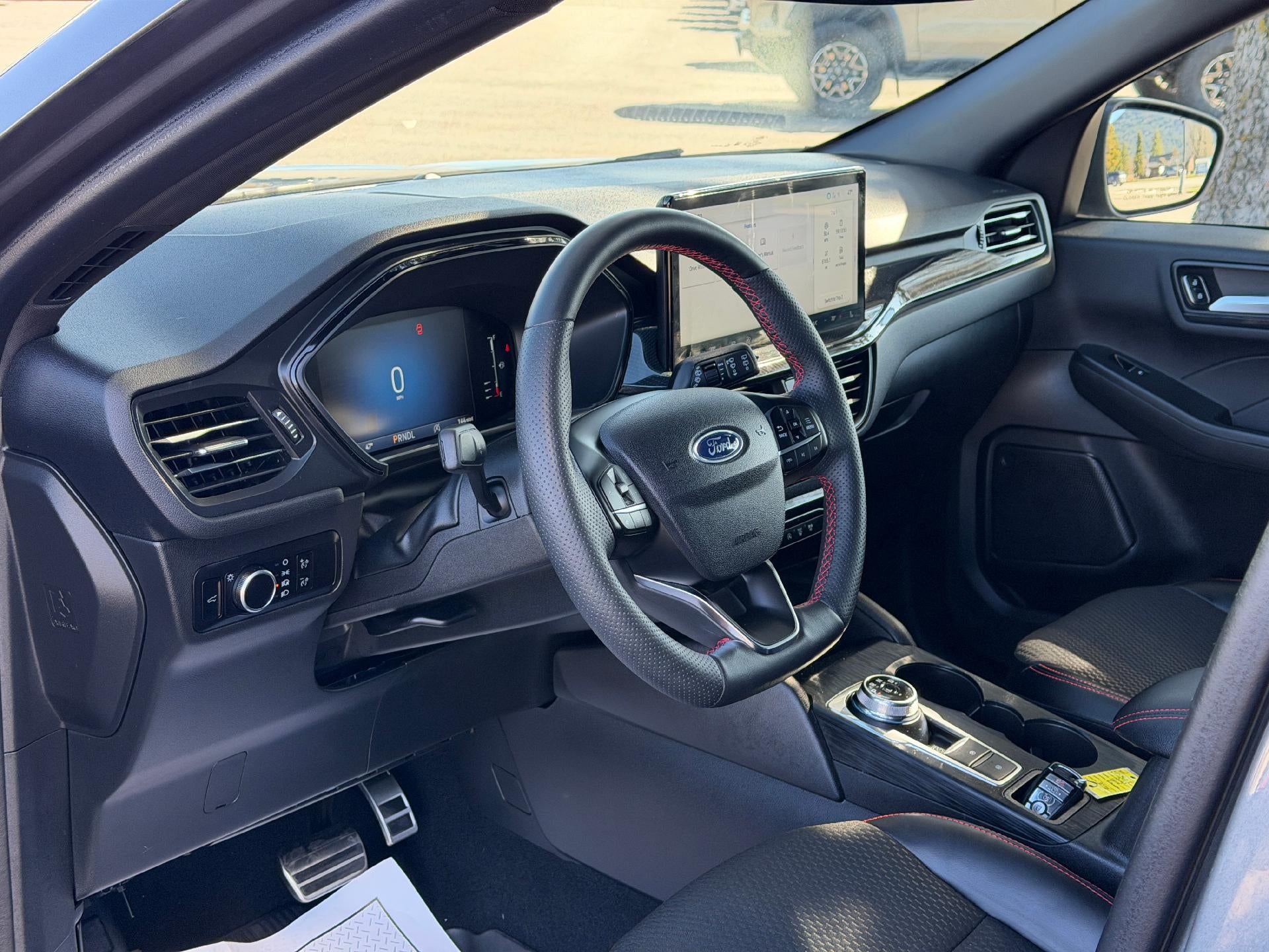 2023 Ford Escape STLINE