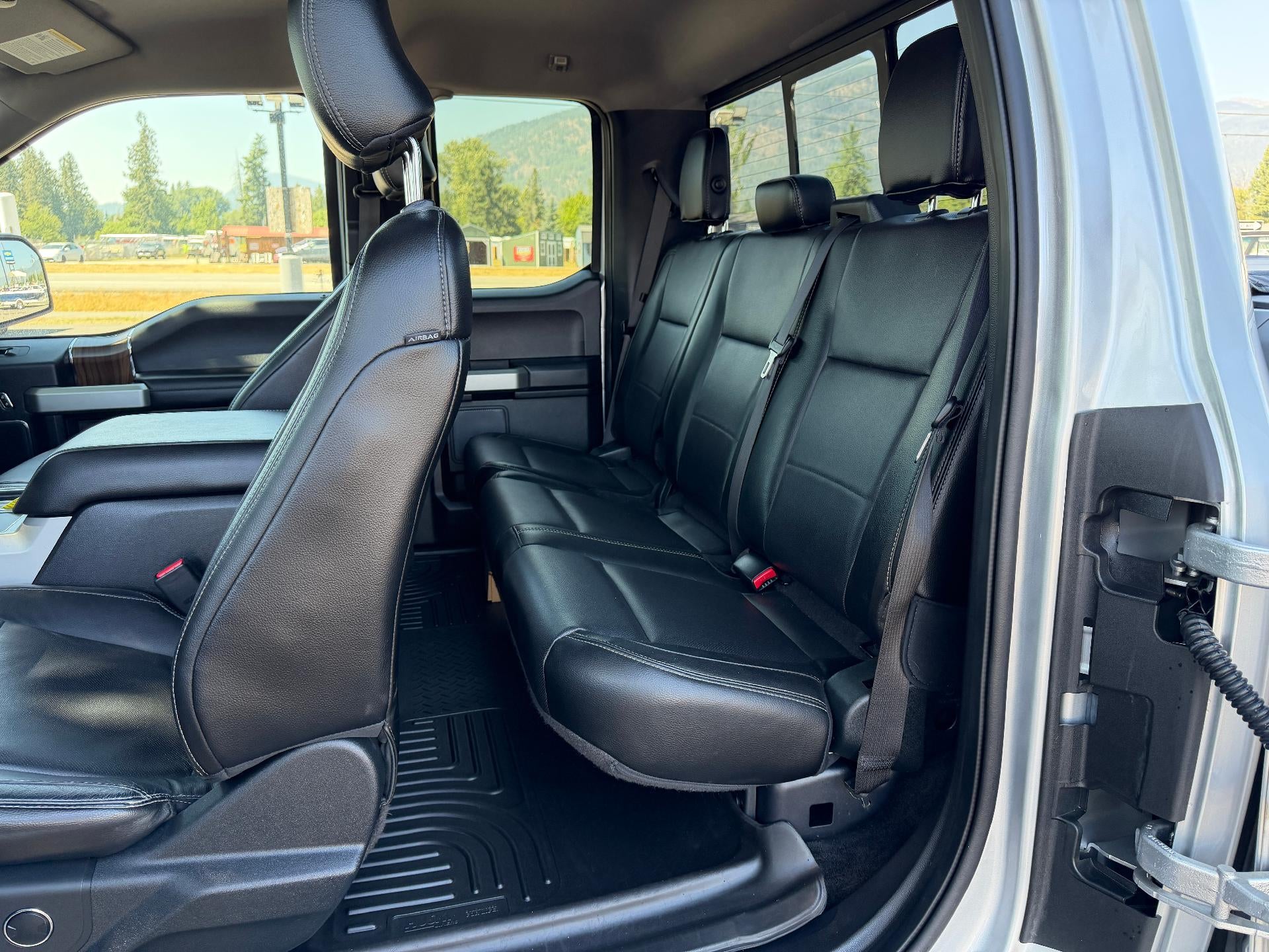 2015 Ford F-150 Lariat, Only 14,409 Miles,