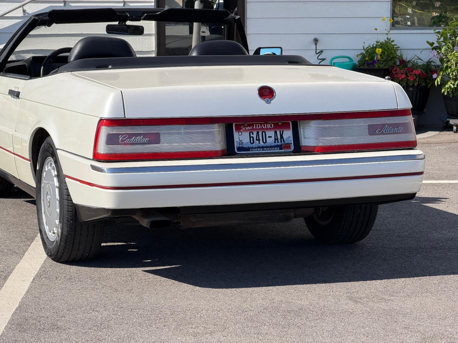 1992 Cadillac Allante' Base