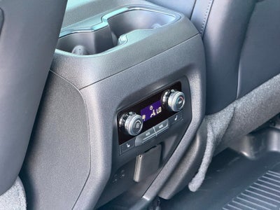 2027 GMC Acadia AWD AT4 Luxury Pkg Panoramic Sunroof