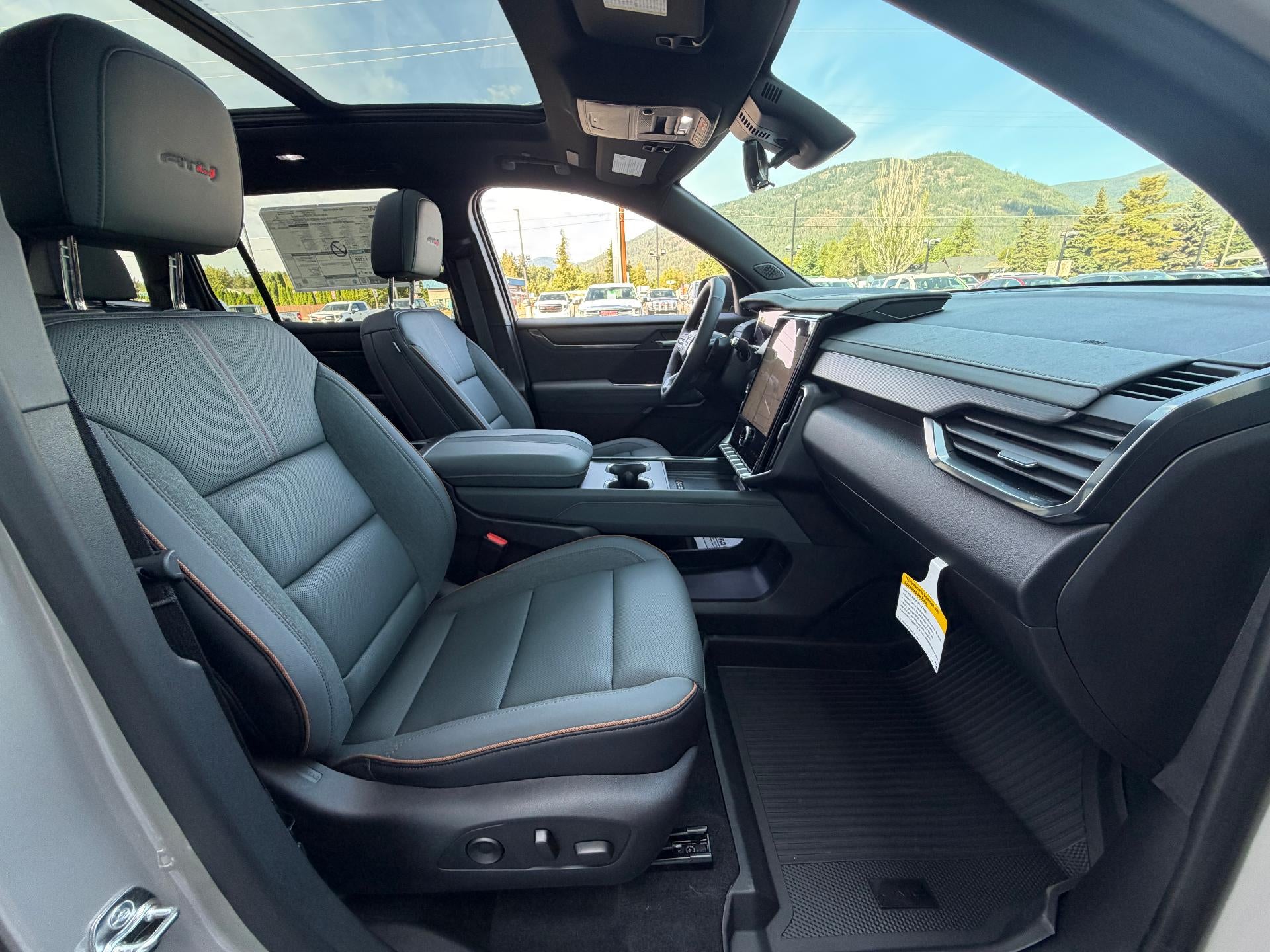 2027 GMC Acadia AWD AT4 Luxury Pkg Panoramic Sunroof