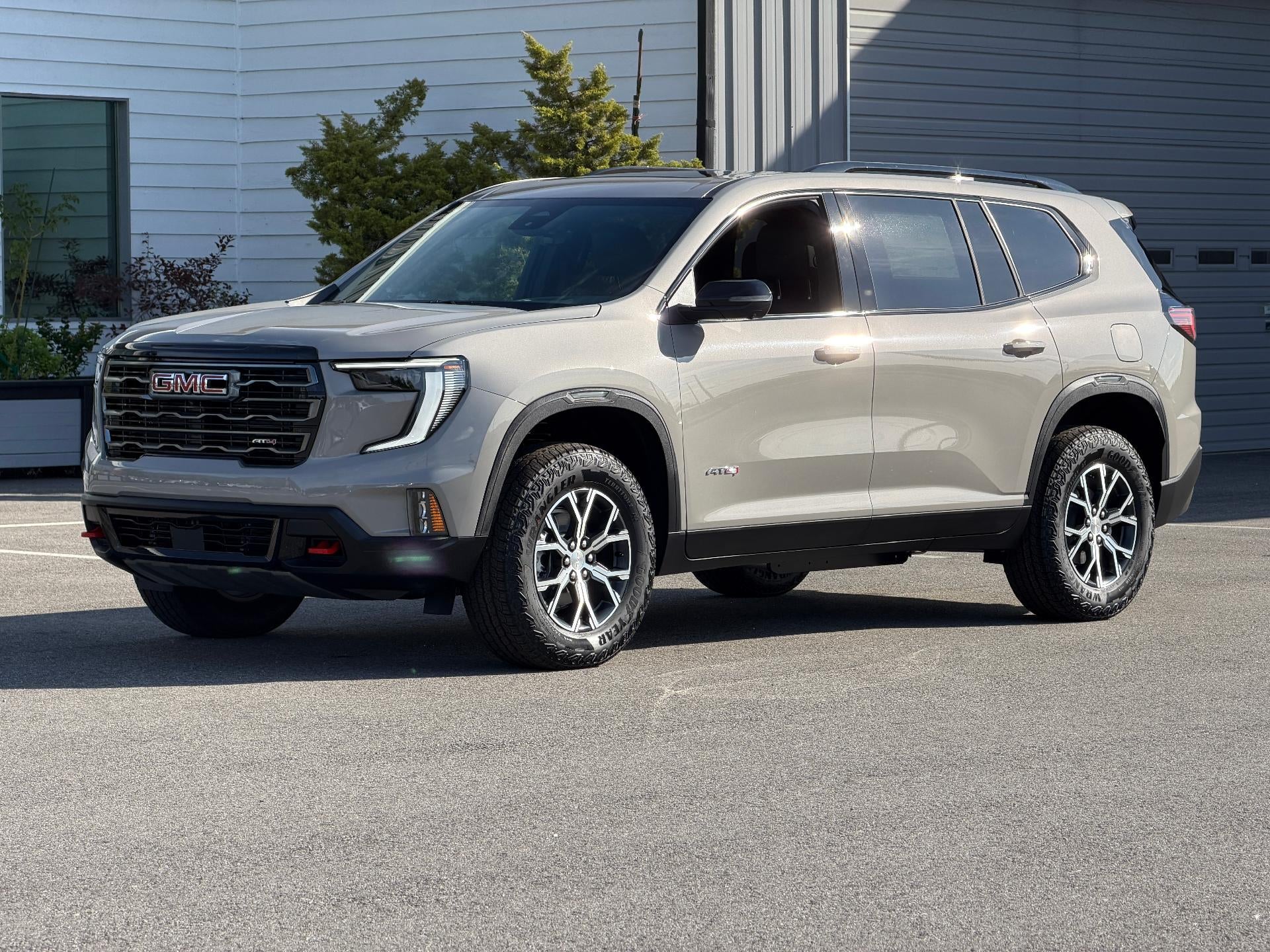 2027 GMC Acadia AWD AT4 Luxury Pkg Panoramic Sunroof