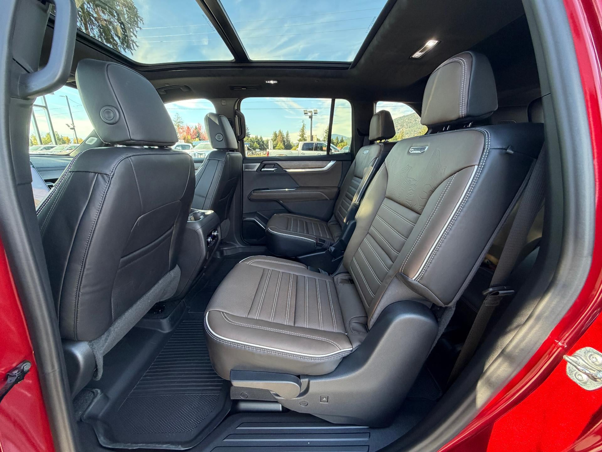 2027 GMC Acadia AWD Denali Ultimate