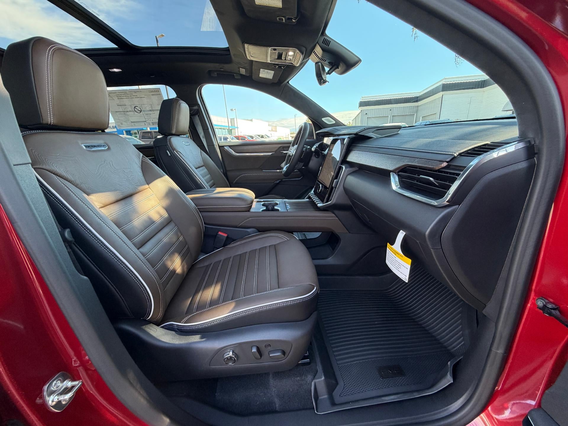 2027 GMC Acadia AWD Denali Ultimate