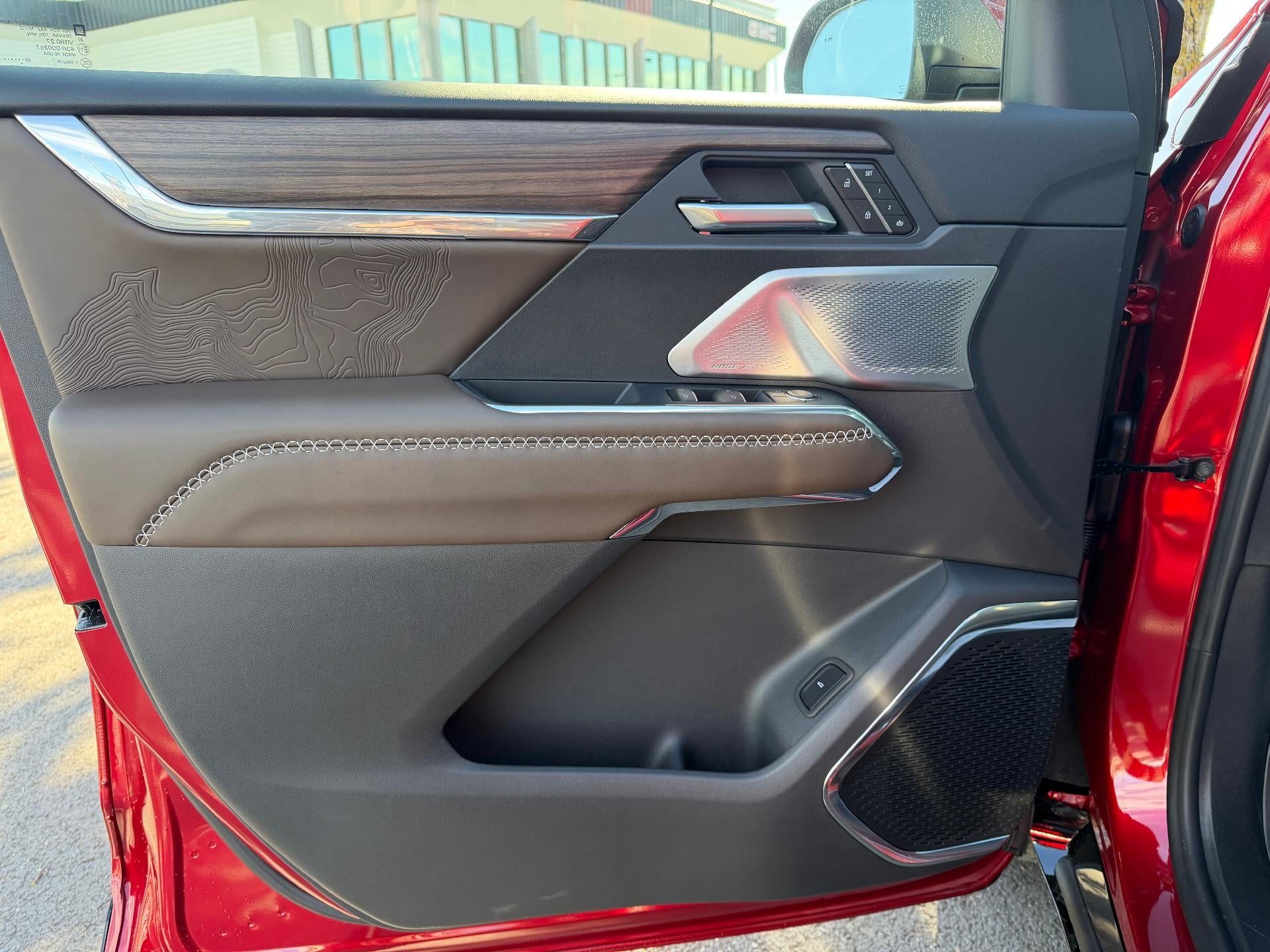 2027 GMC Acadia AWD Denali Ultimate