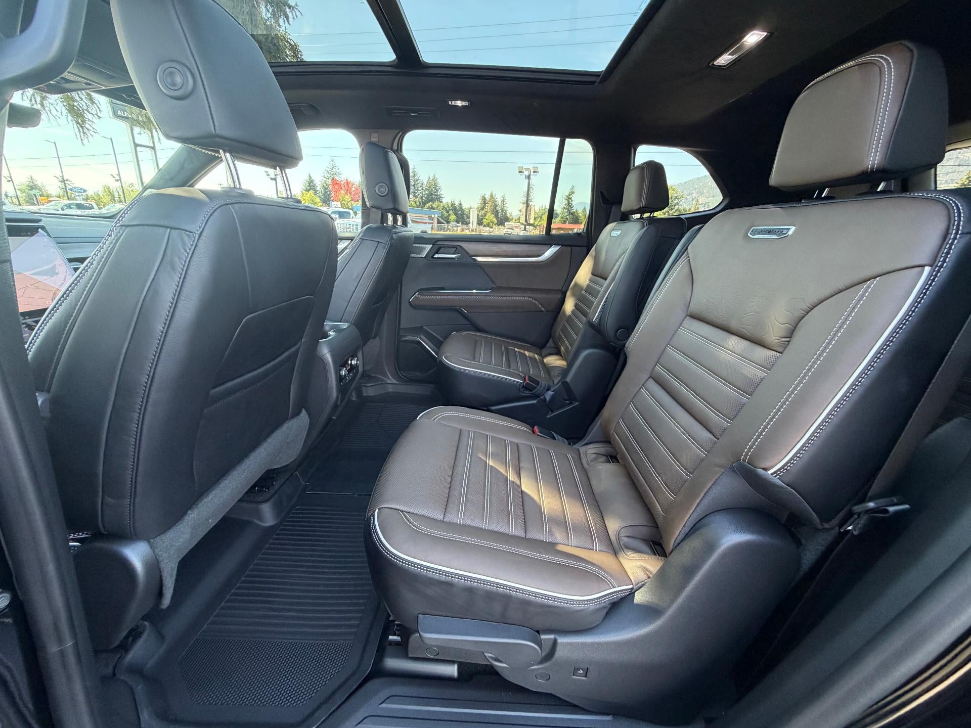 2027 GMC Acadia AWD Denali Ultimate