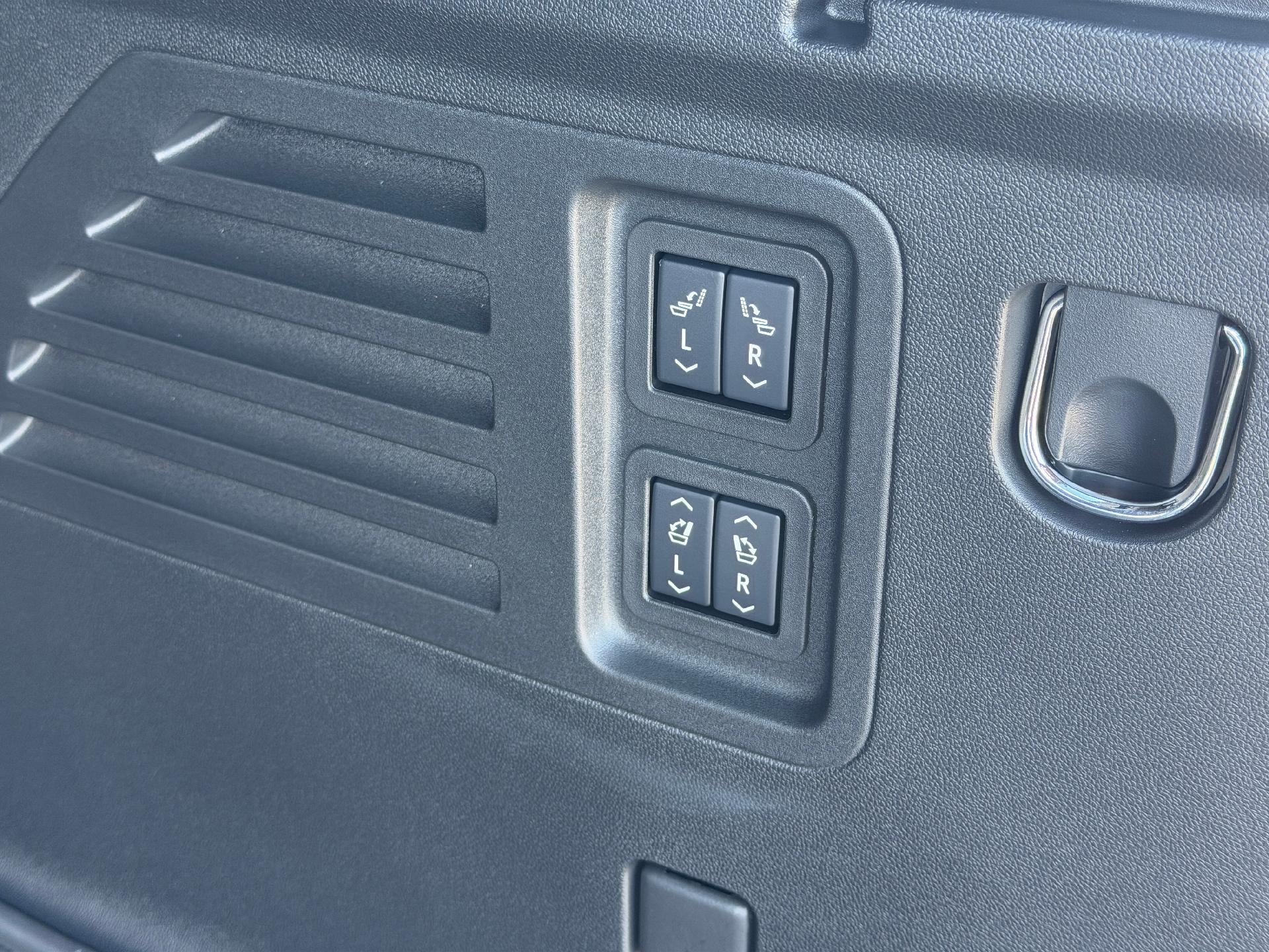 2027 GMC Acadia AWD Denali Ultimate