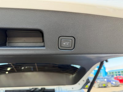 2026 GMC Acadia AWD AT4