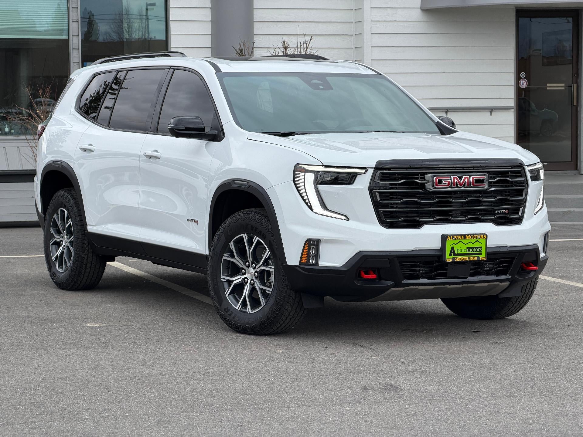 2026 GMC Acadia AWD AT4