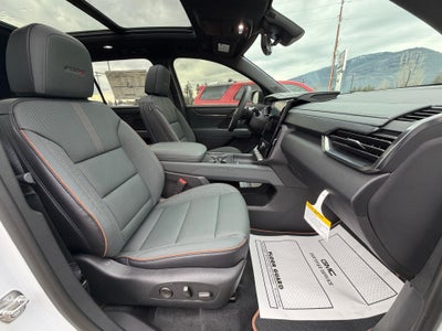 2026 GMC Acadia AWD AT4