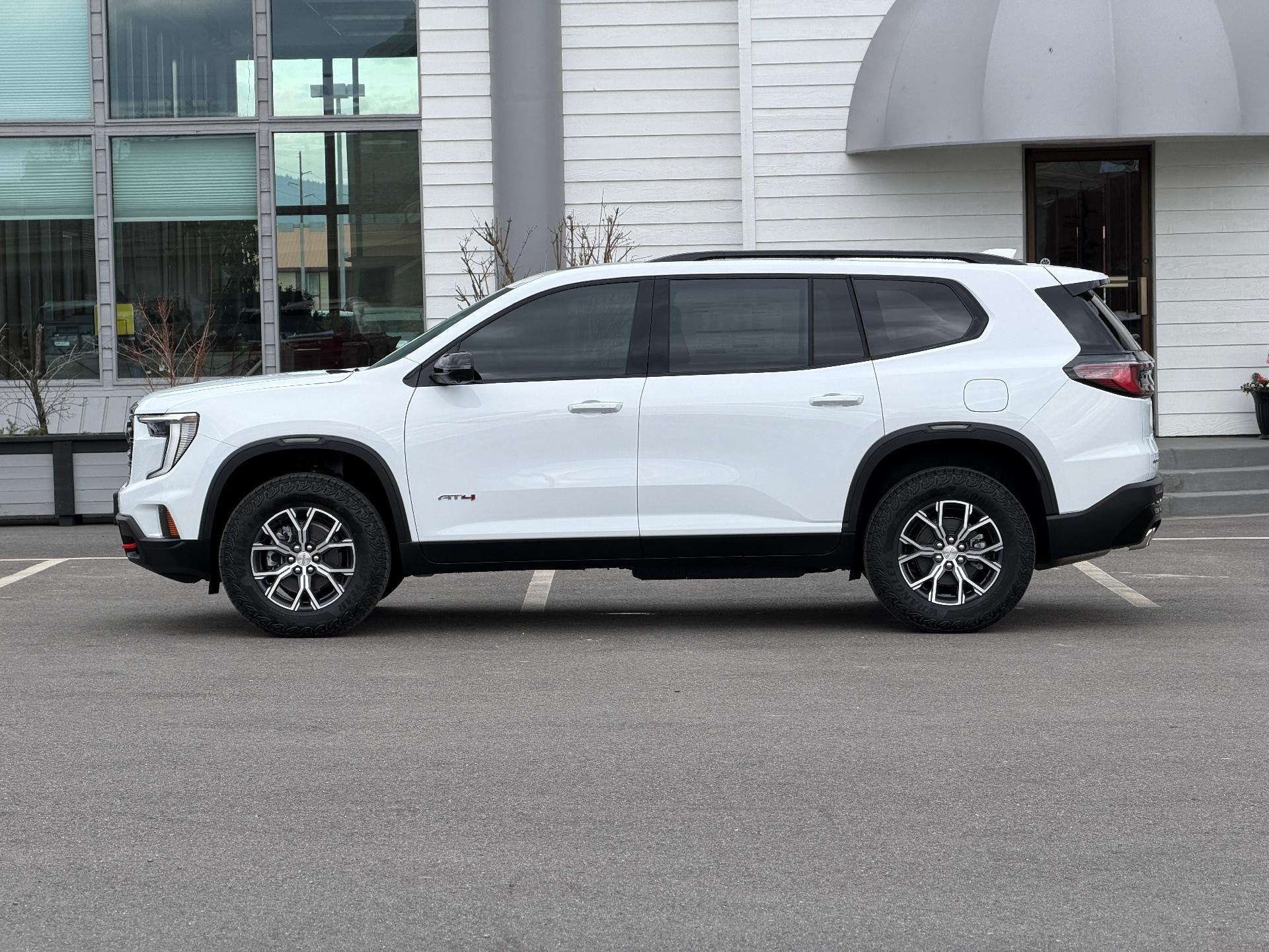2026 GMC Acadia AWD AT4