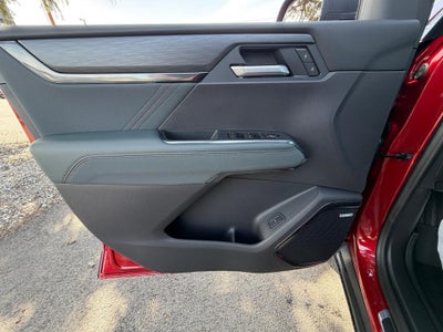 2026 GMC Acadia AWD AT4