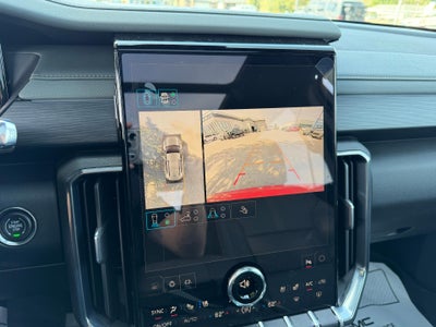 2026 GMC Acadia AWD AT4