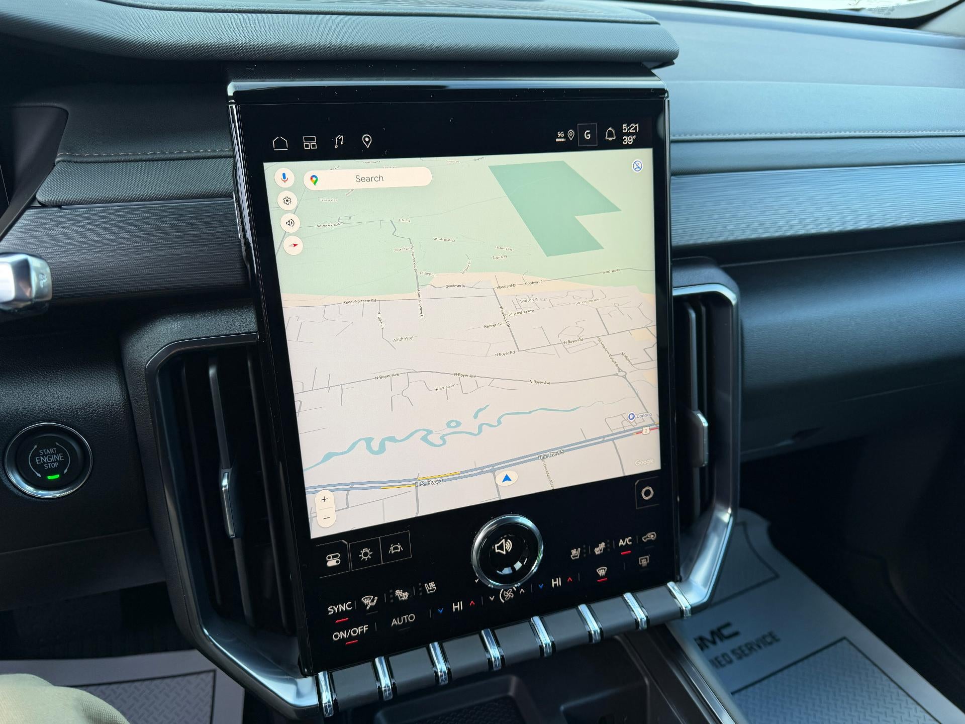 2026 GMC Acadia AWD AT4