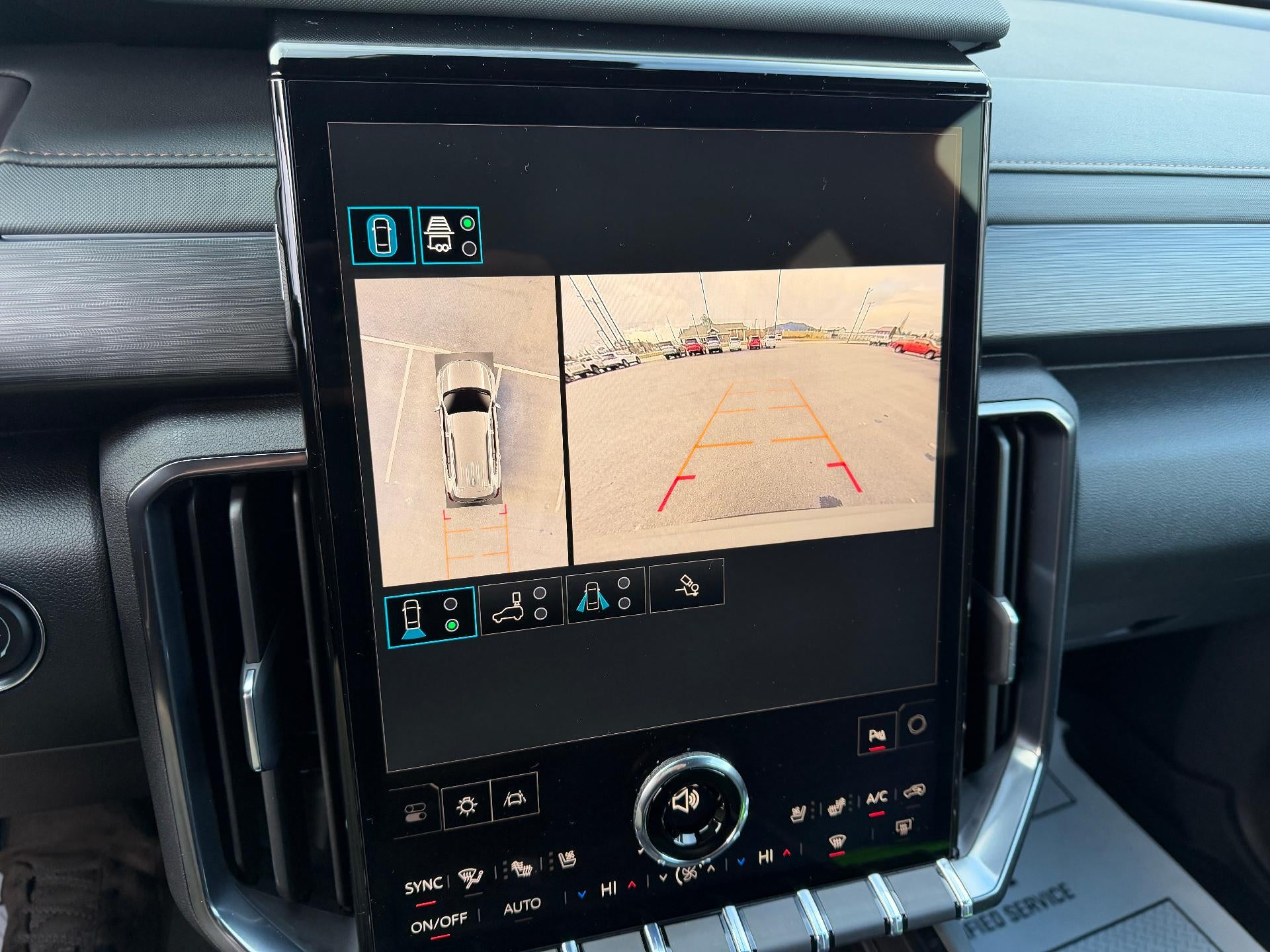 2026 GMC Acadia AWD AT4