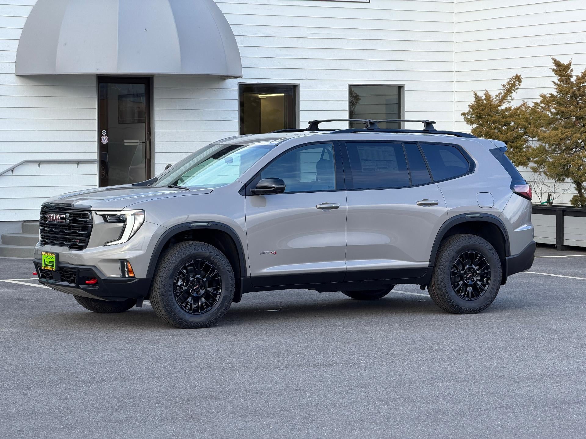 2026 GMC Acadia AWD AT4