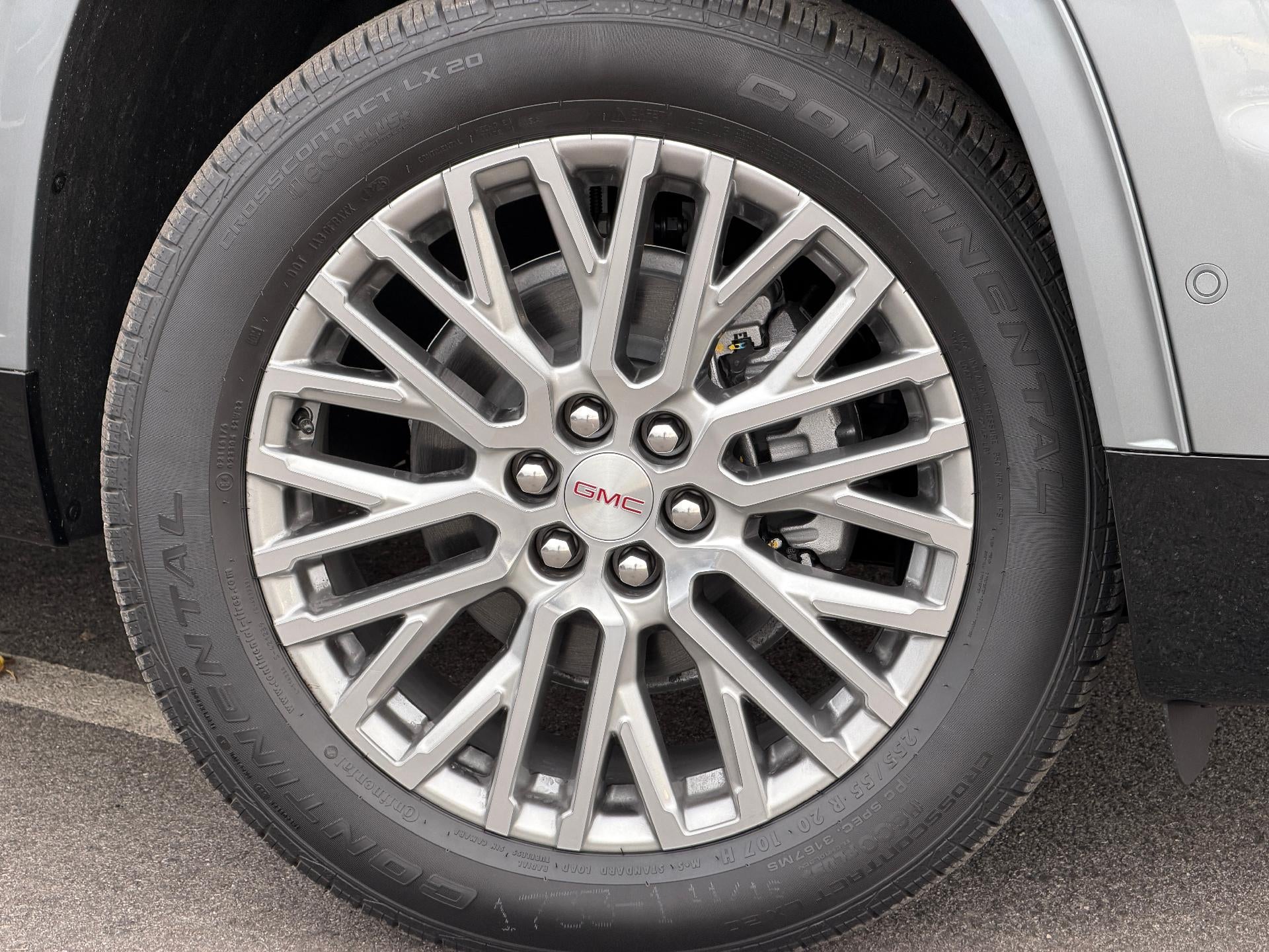 2026 GMC Acadia AWD Denali