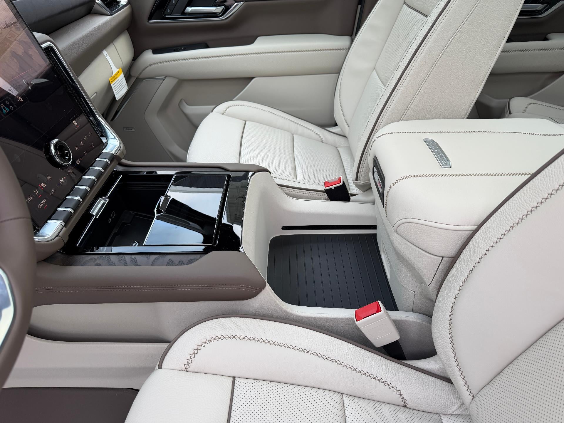 2026 GMC Yukon 4WD 4dr Denali