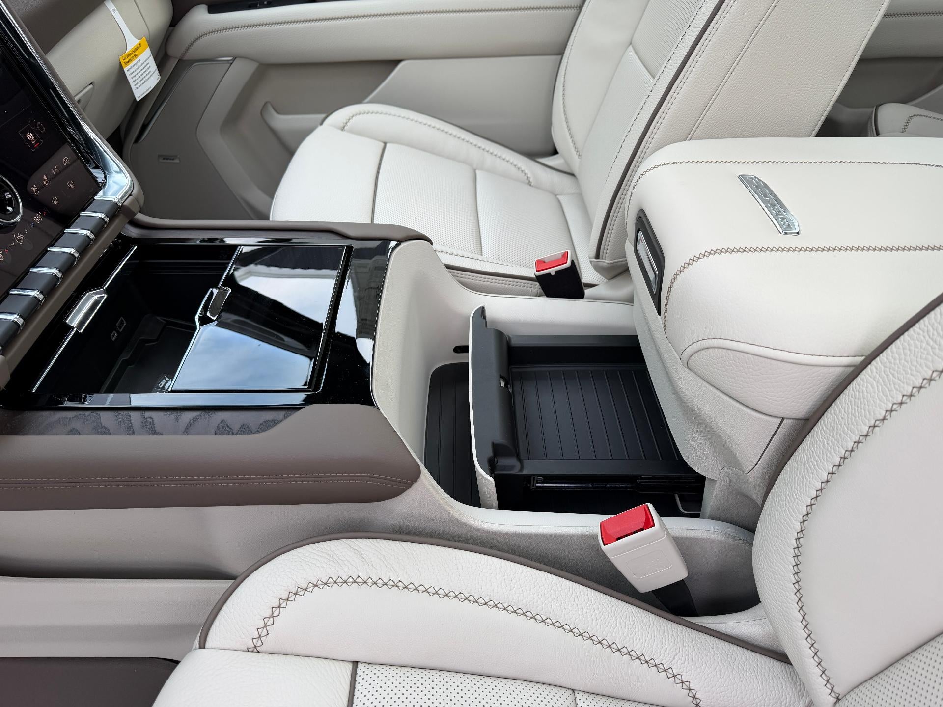 2026 GMC Yukon 4WD 4dr Denali