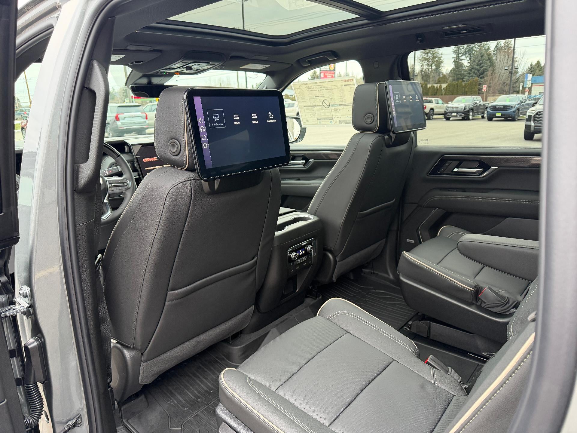 2026 GMC Yukon XL 4WD 4dr Elevation