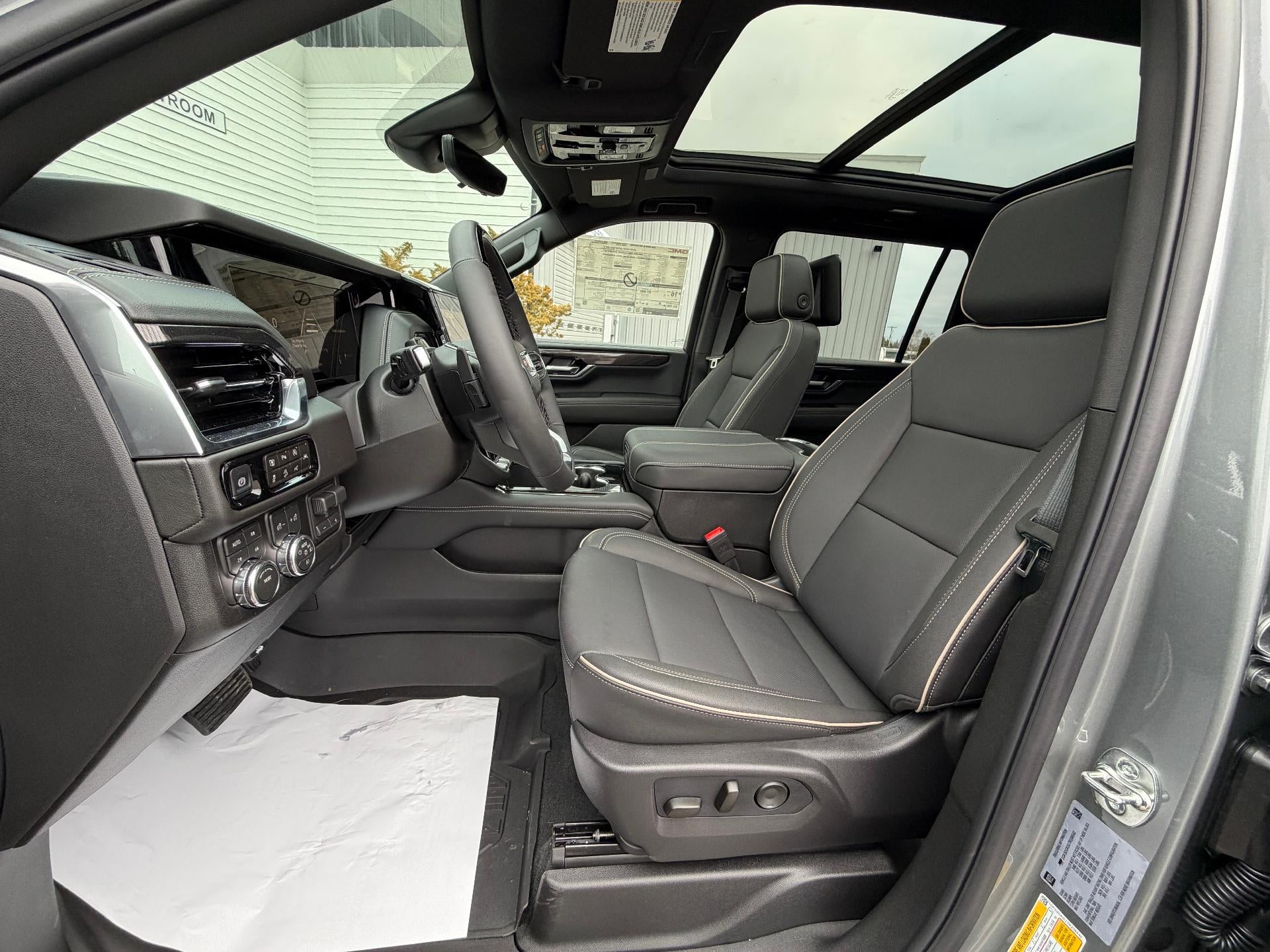 2026 GMC Yukon XL 4WD 4dr Elevation