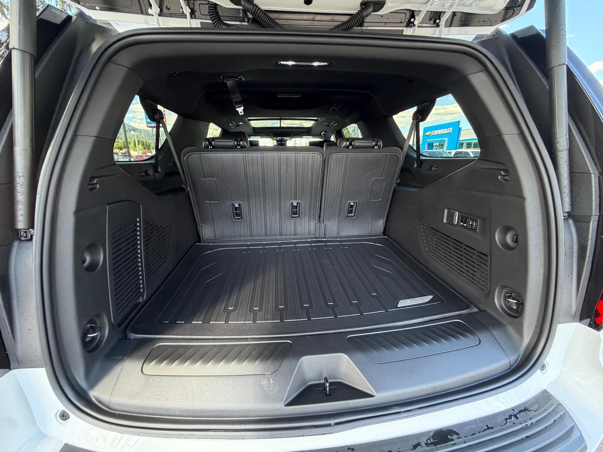 2026 GMC Yukon XL 4WD 4dr Elevation