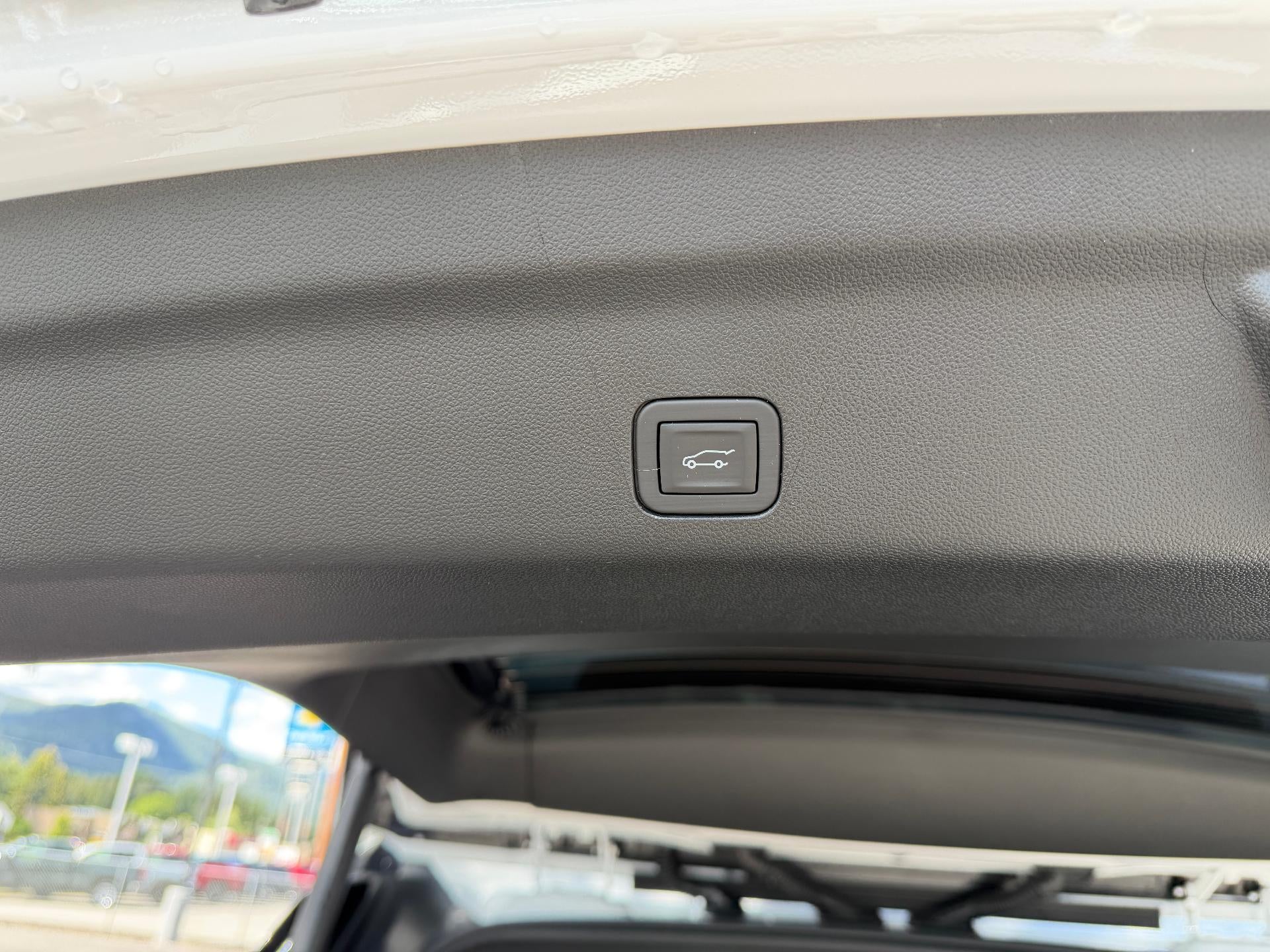 2026 GMC Yukon XL 4WD 4dr Elevation