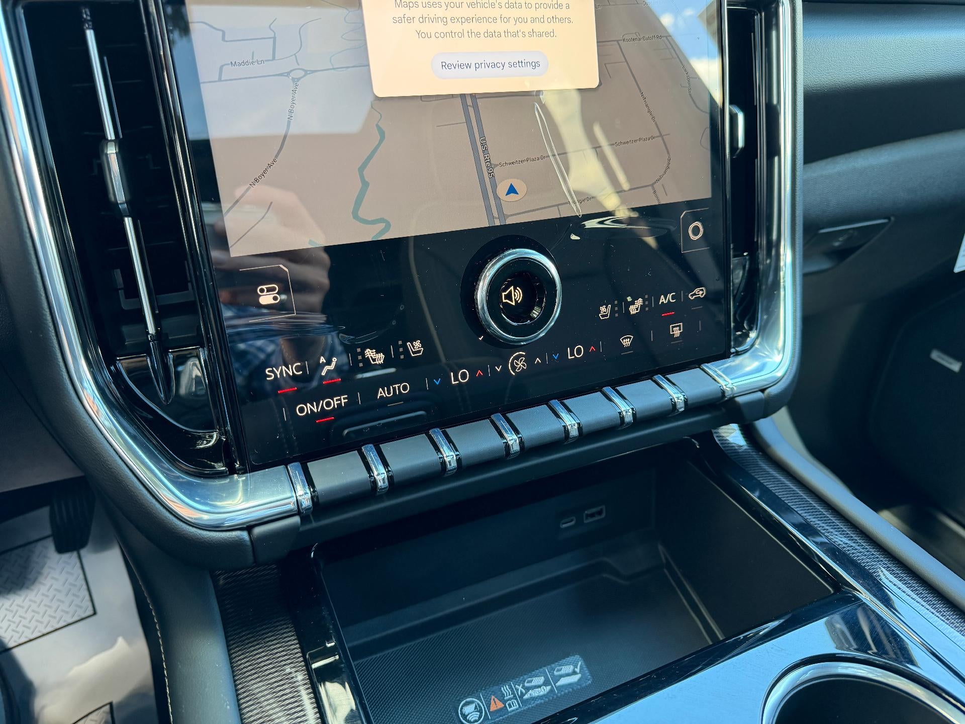 2026 GMC Yukon XL 4WD 4dr Elevation