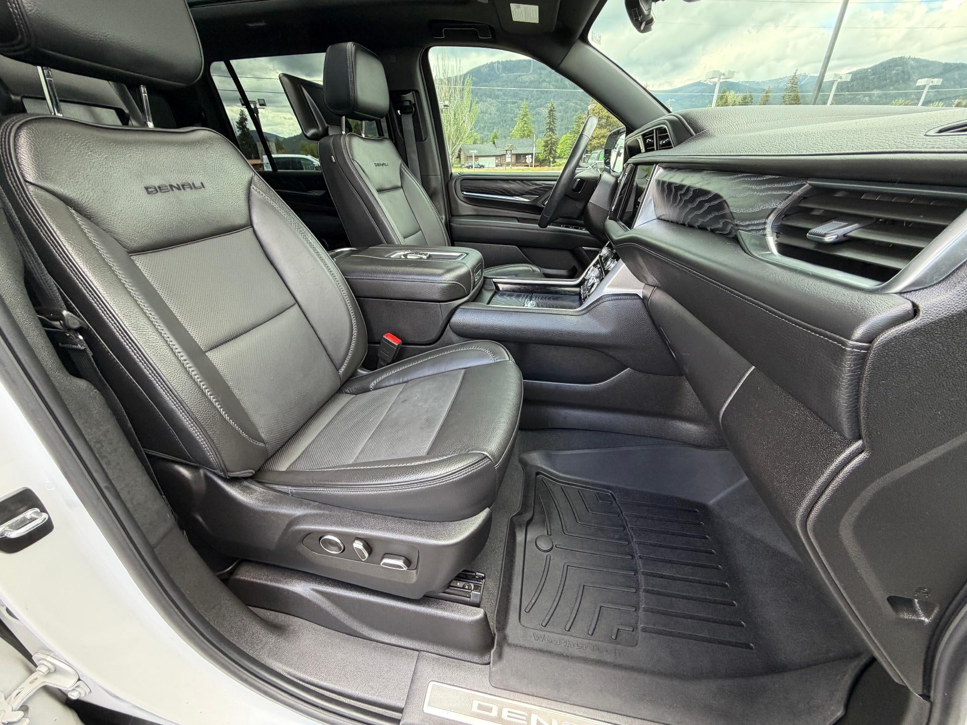 2024 GMC Yukon XL Denali