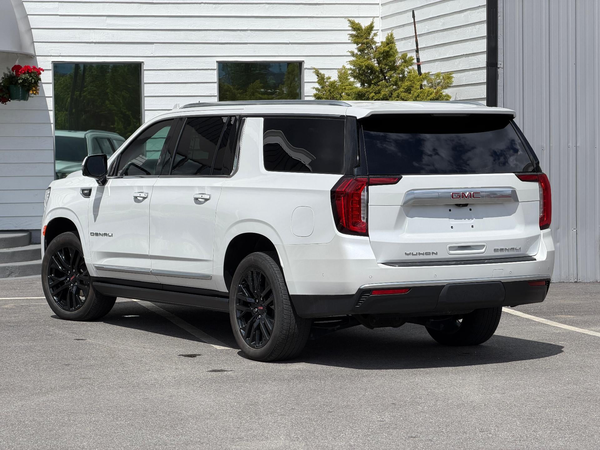 2024 GMC Yukon XL Denali