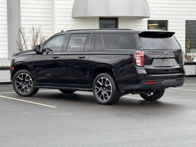 2023 Chevrolet Suburban RST