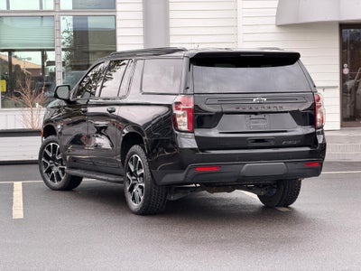 2023 Chevrolet Suburban RST