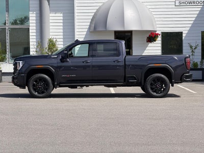 2025 GMC Sierra 2500 HD AT4 /One Owner/ Gas Engine