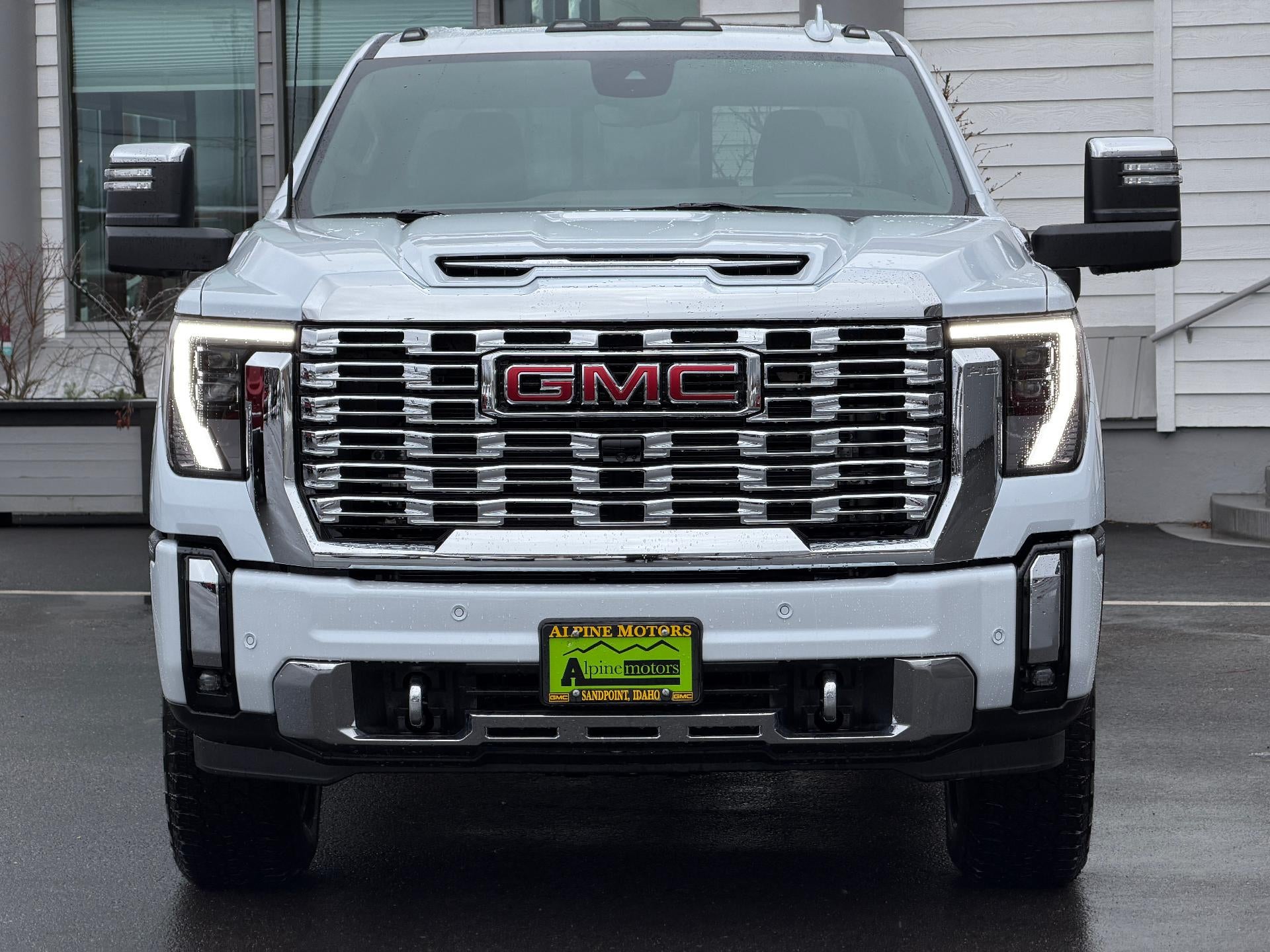2026 GMC Sierra 2500 HD Crew Cab Standard Box 4-Wheel Drive Denali