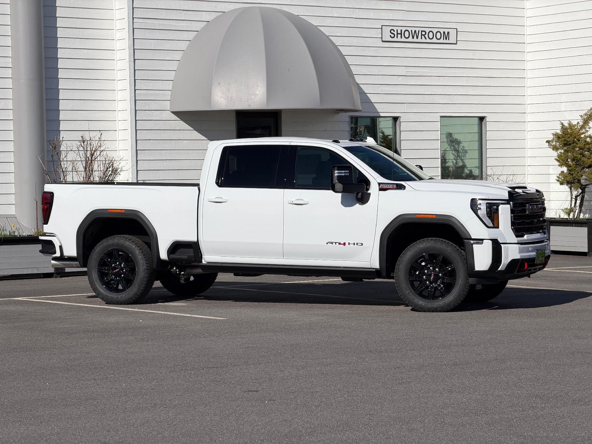 2026 GMC Sierra 3500 HD Crew Cab Standard Box 4-Wheel Drive AT4