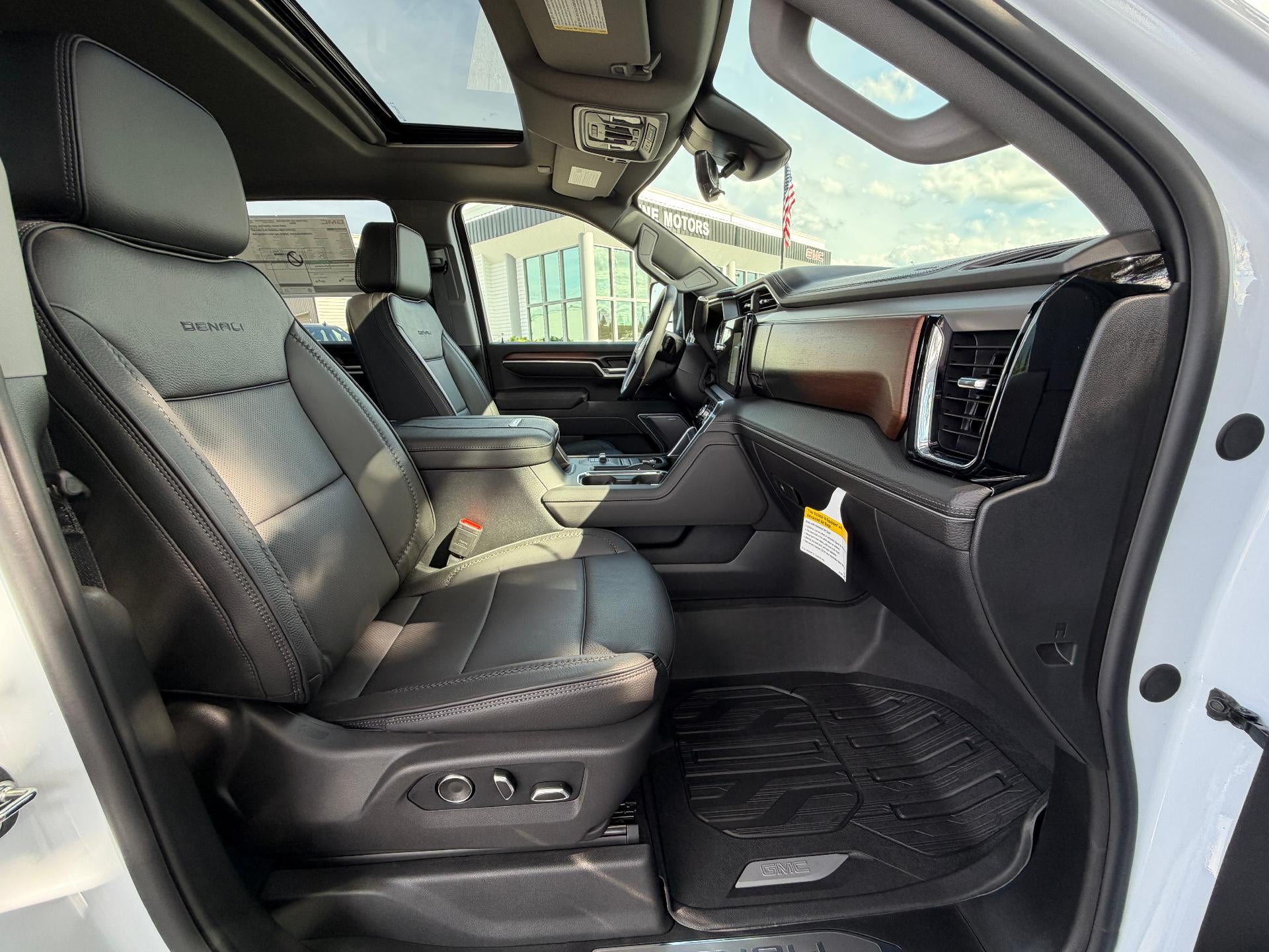 2026 GMC Sierra 3500 HD Crew Cab Standard Box 4-Wheel Drive Denali