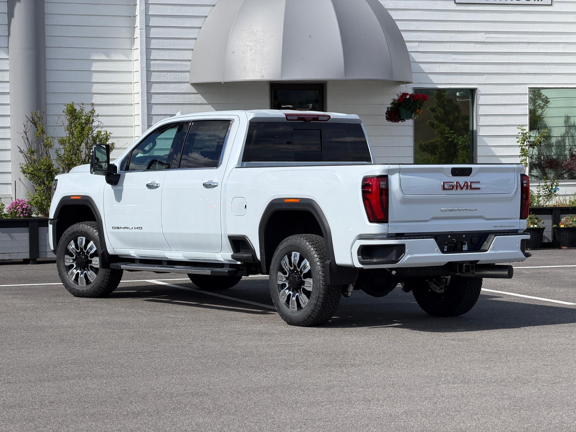 2026 GMC Sierra 3500 HD Crew Cab Standard Box 4-Wheel Drive Denali