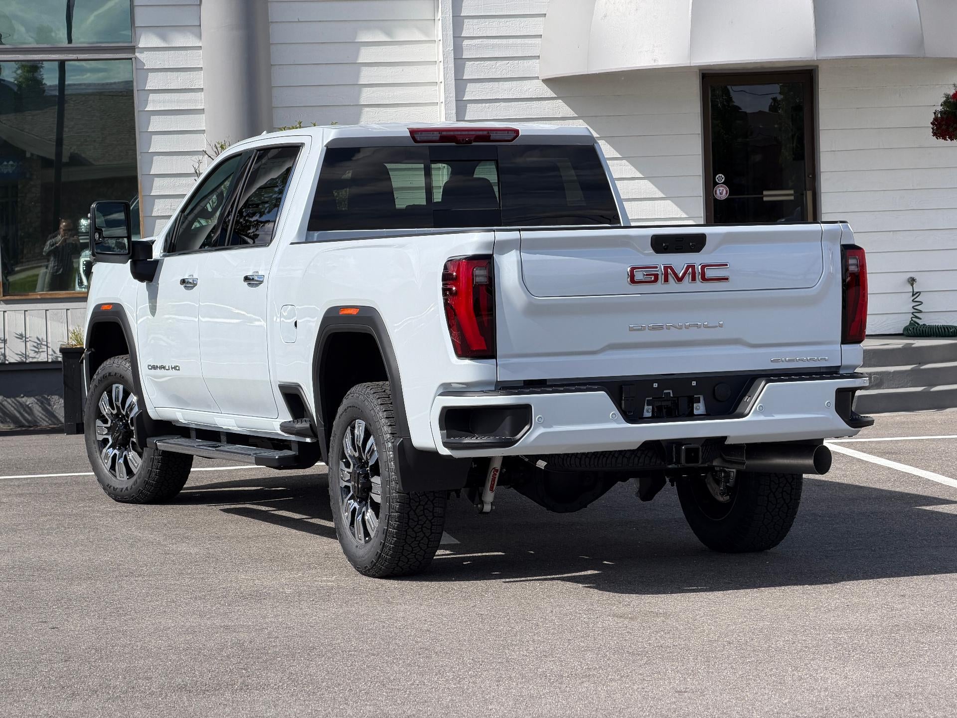 2026 GMC Sierra 3500 HD Crew Cab Standard Box 4-Wheel Drive Denali
