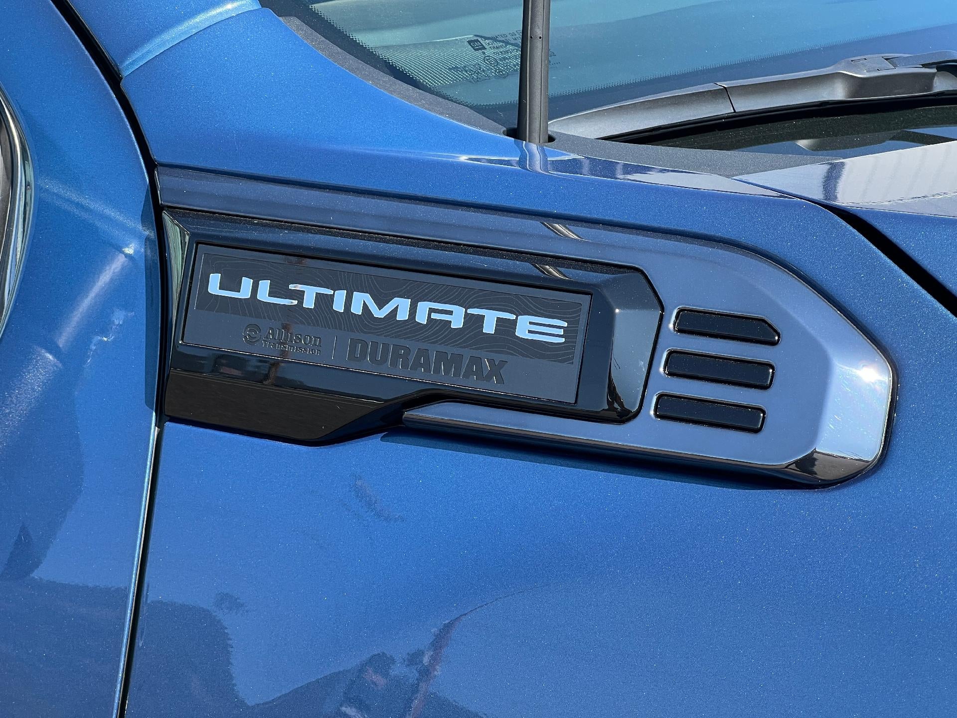 2026 GMC Sierra 2500 HD Crew Cab Standard Box 4-Wheel Drive Denali Ultimate