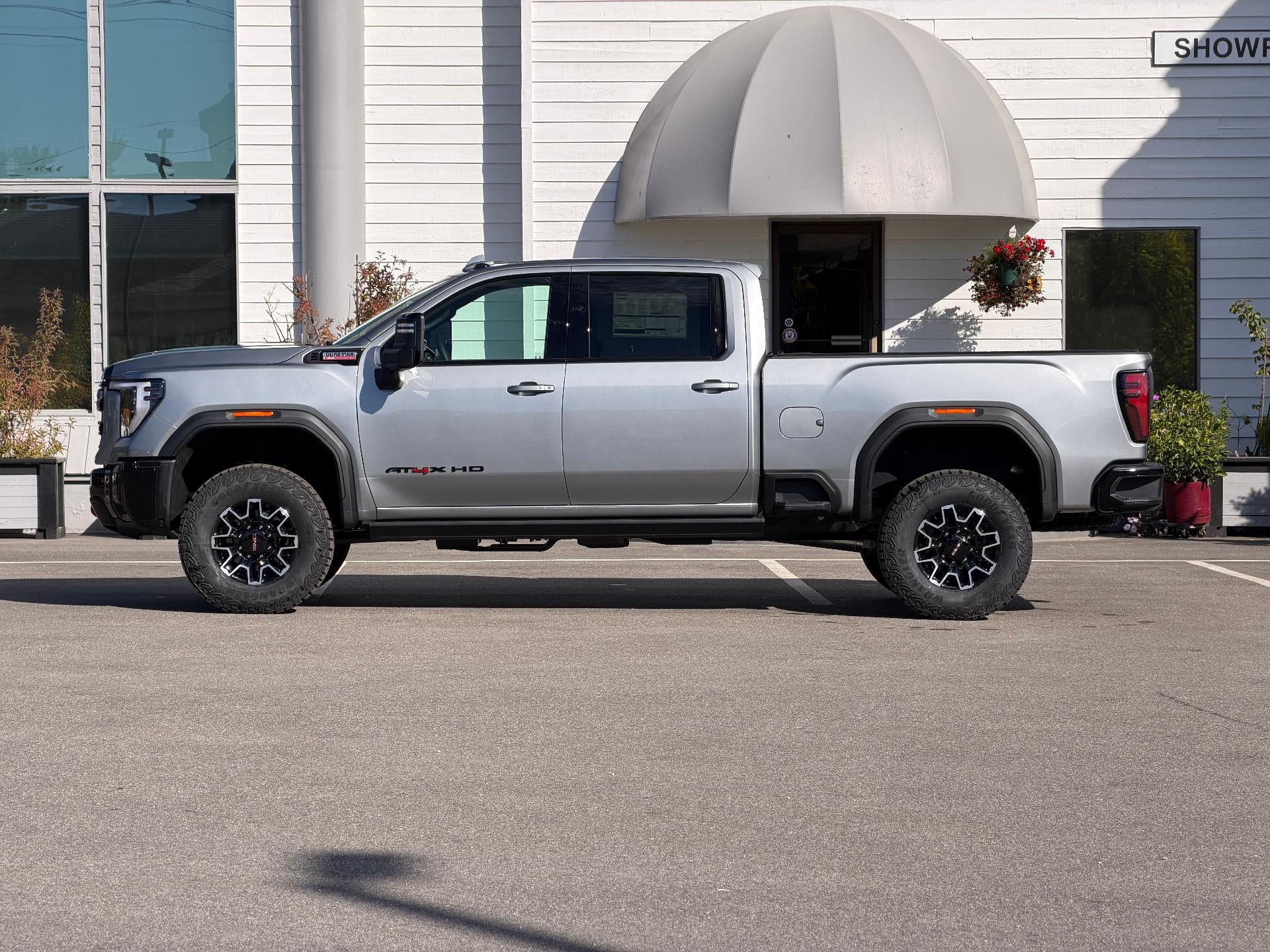 2026 GMC Sierra 2500 HD Crew Cab Standard Box 4-Wheel Drive AT4X