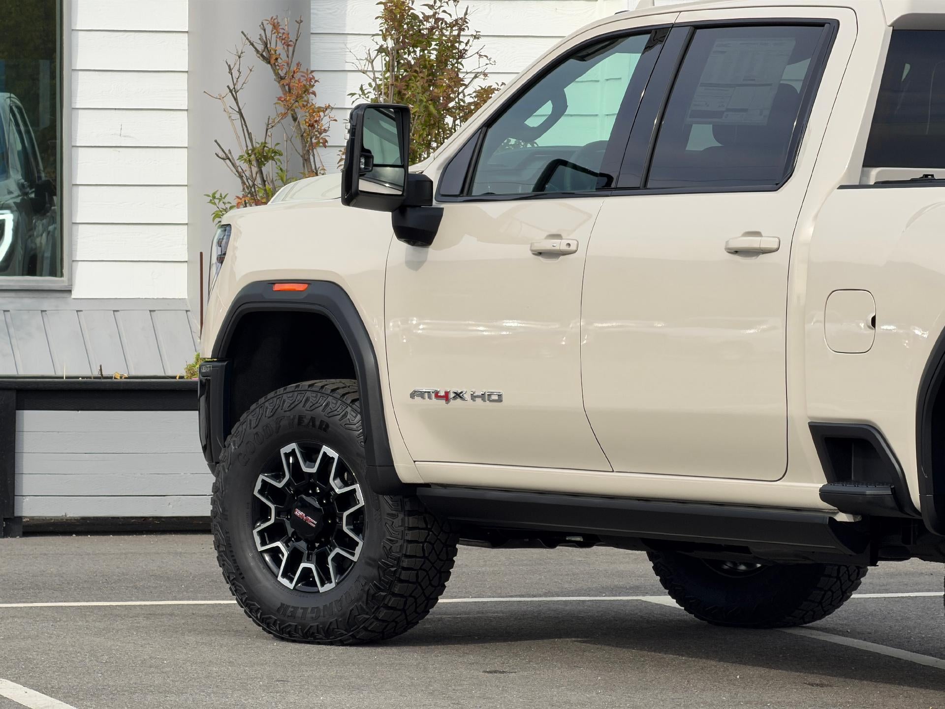 2026 GMC Sierra 2500 HD Crew Cab Standard Box 4-Wheel Drive AT4X
