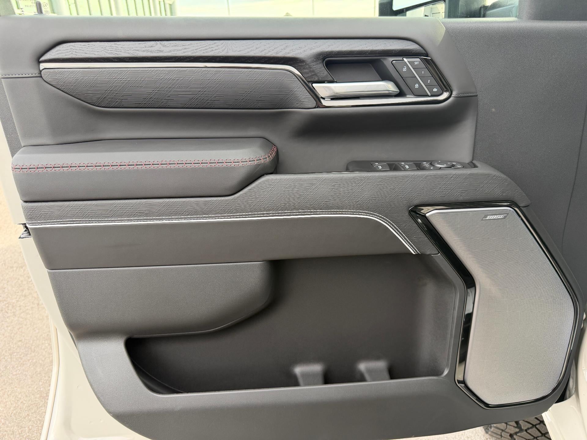 2026 GMC Sierra 2500 HD Crew Cab Standard Box 4-Wheel Drive AT4X