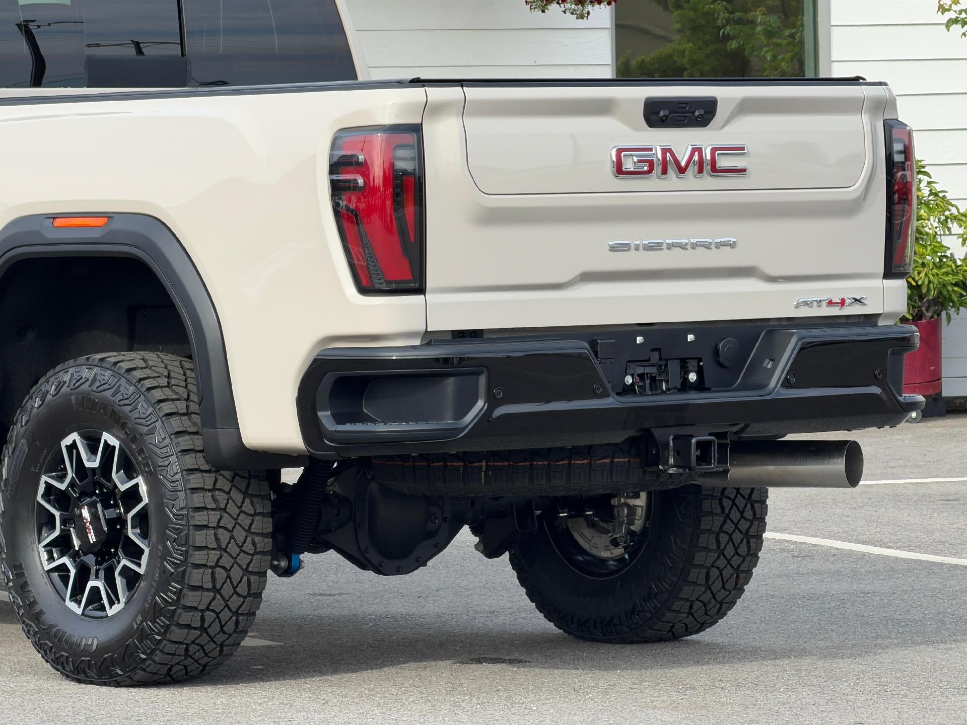 2026 GMC Sierra 2500 HD Crew Cab Standard Box 4-Wheel Drive AT4X