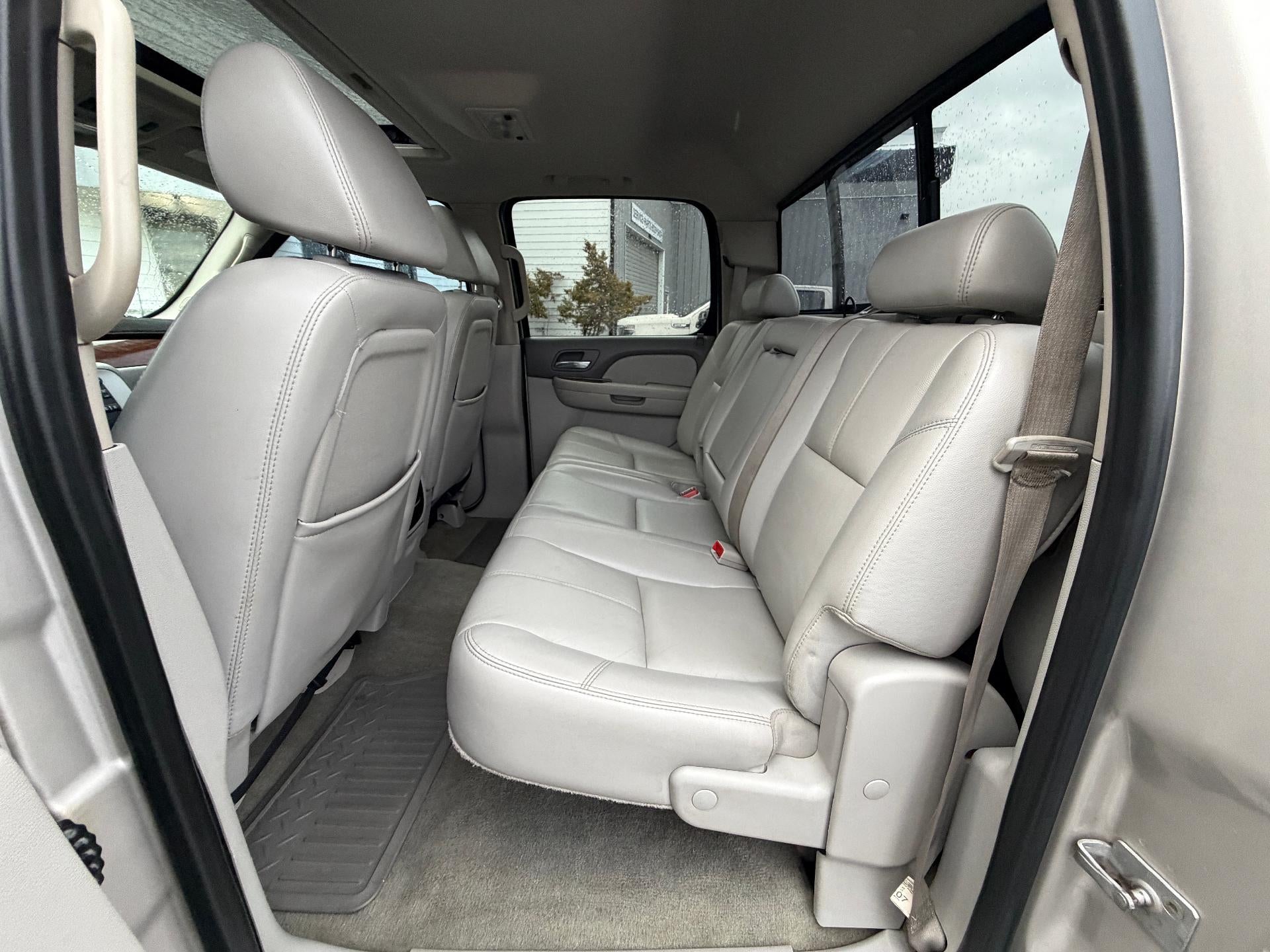 2007 GMC Sierra 3500 HD DRW SLT