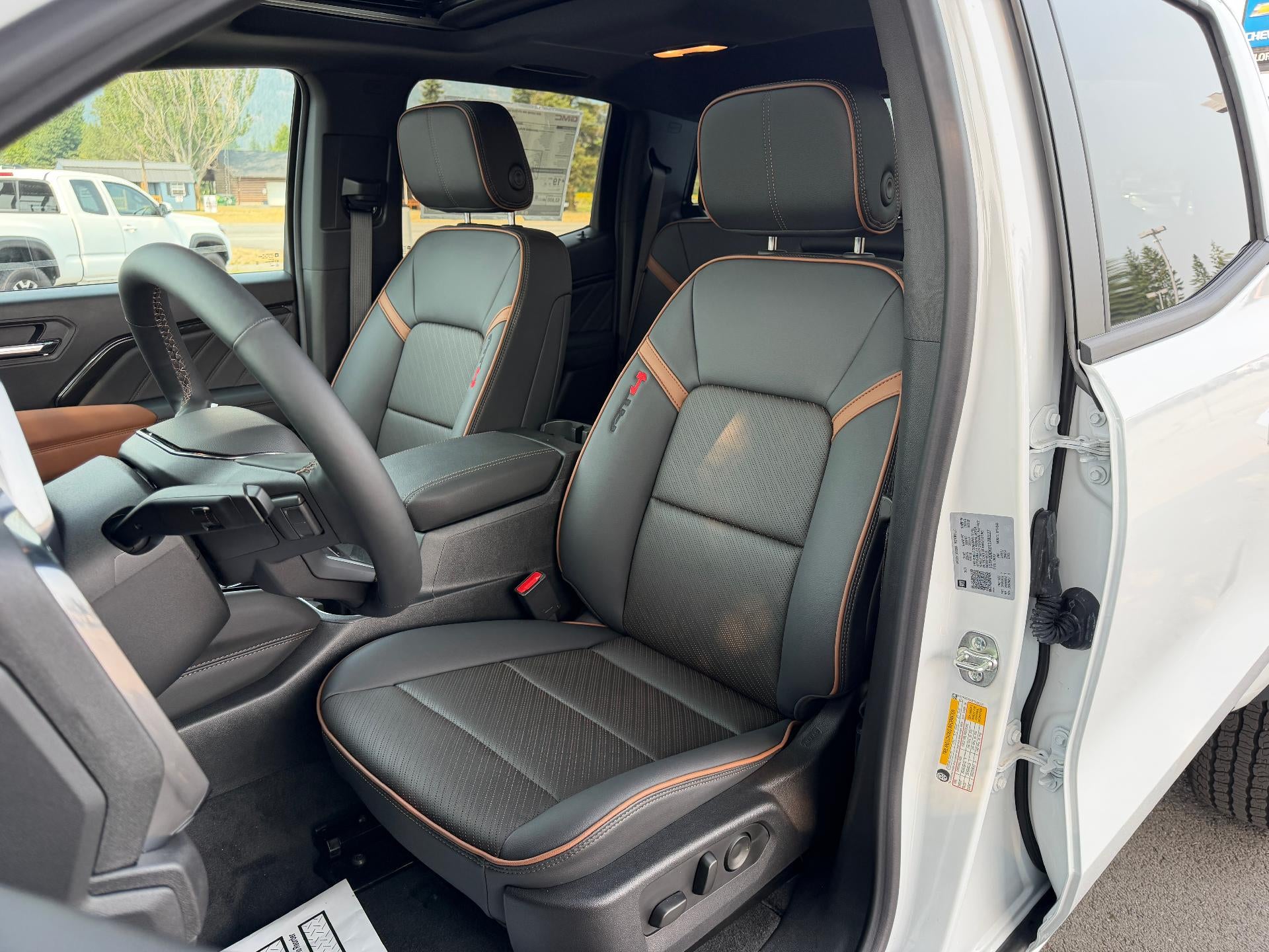 2026 GMC Canyon Crew Cab Short Box 4-Wheel Drive AT4