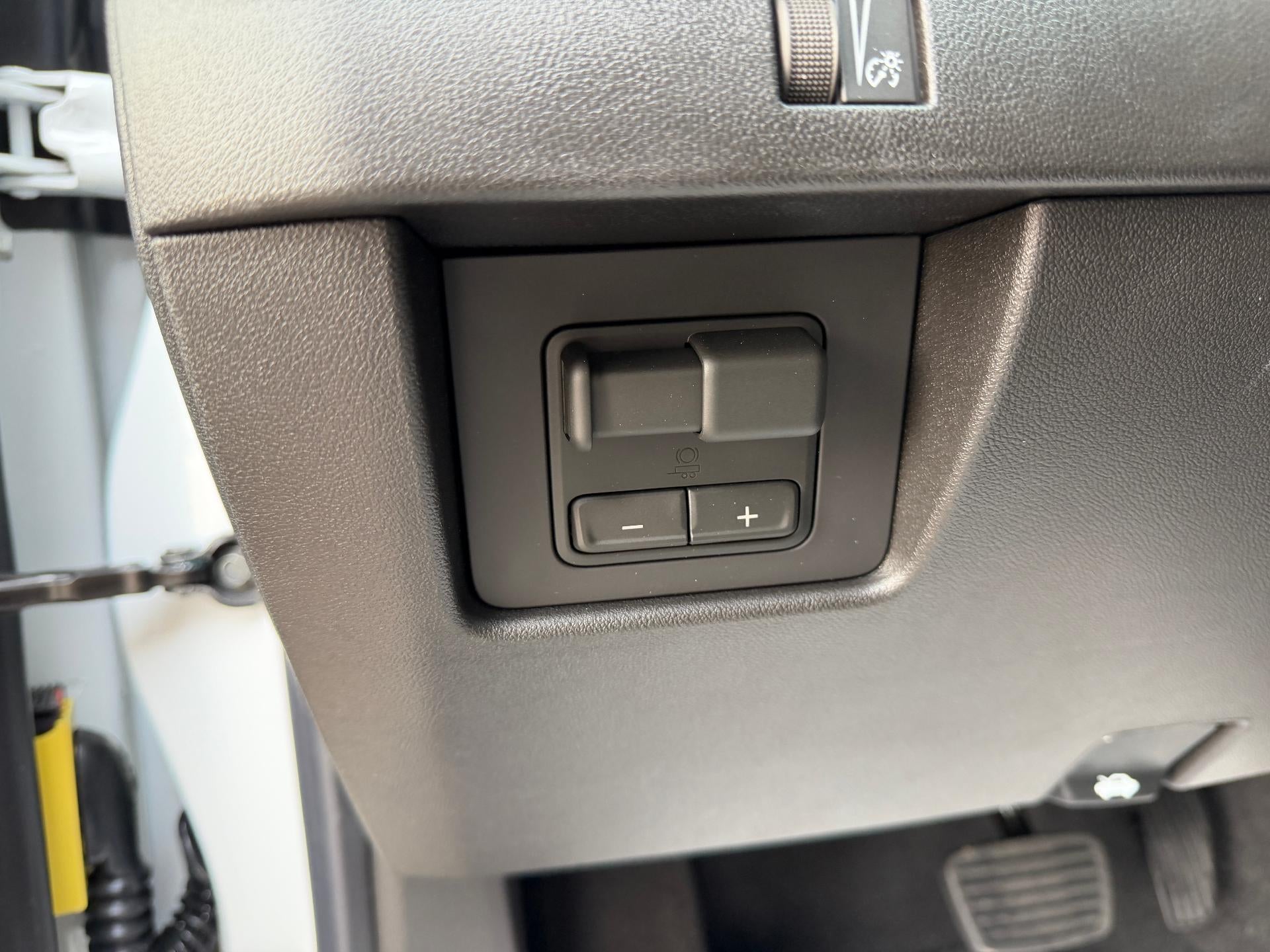2026 GMC Canyon Crew Cab Short Box 4-Wheel Drive AT4